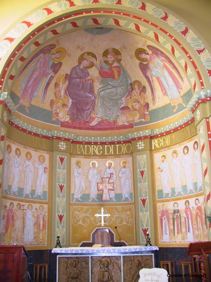 Chiesa Marina abside e altare